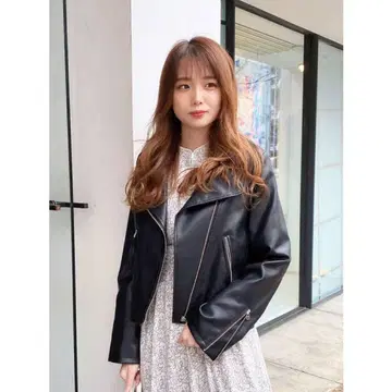 dazzlin 가죽 자켓