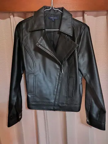 블랙 라이더 자켓 L 사이즈