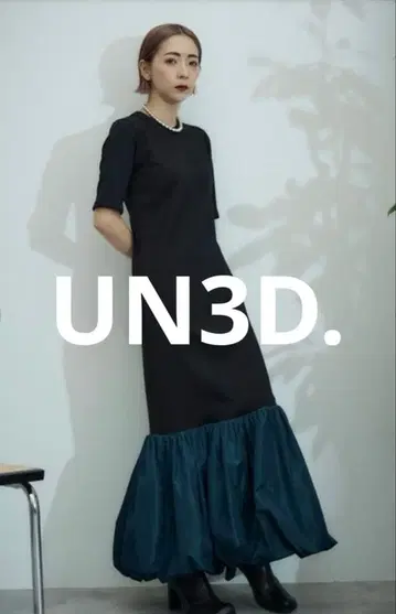 UN3D. 도킹 하프 슬리브 원피스