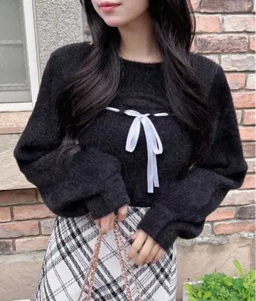 INGNI 페더 리브 데콜테 오픈 리본 니트 블랙