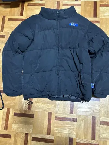 Confield 블랙 다운 자켓