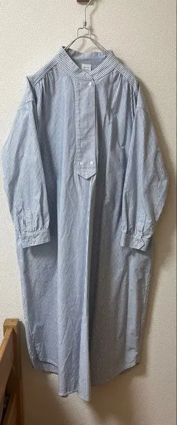 bulle de savon 뷔르데사봉 스트라이프 롱 셔츠 원피스