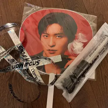 SnowMan ON 메구로 부채와 응원봉, 은색 테이프 세트