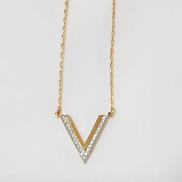 Swarovski V넥 목걸이 상자+쇼핑백 포함