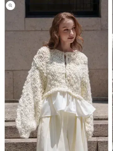 Acka. frill hand knit cardigan