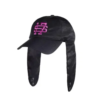 SEVENTEEN CARAT LAND 캡