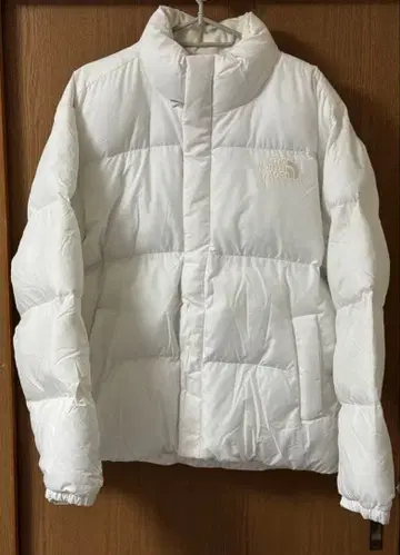 THE NORTH FACE 화이트 다운 자켓 한국