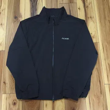 새상품급 F.C.R.B. 더블 지퍼 자켓 드로 코드 포함