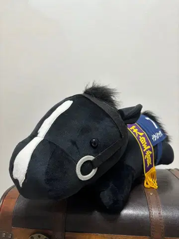 [ 중고 ] 봉제 인형 이퀴녹스(제168회 천황상) 누워있는