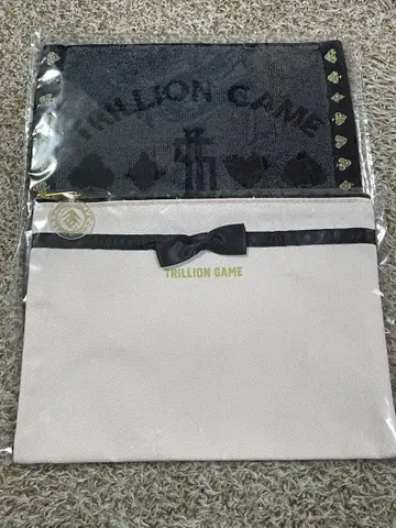 극장판 트리리언 게임 굿즈