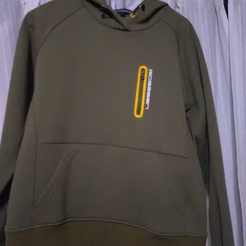 rosasen 후드 부착 스웨터 올리브 그린