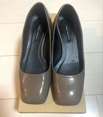 FABIO RUSCONI 파비오 루스코니 스퀘어 펌프스 36