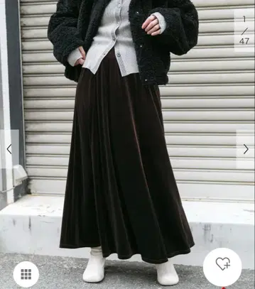 KBF 세미 플레어 벨로아 스커트