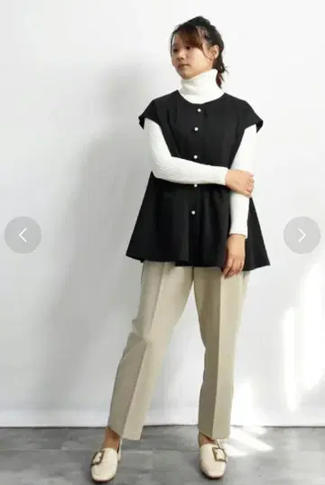 Argo Tokyo 펄 버튼 슬리브리스 베스트 플레어 상의