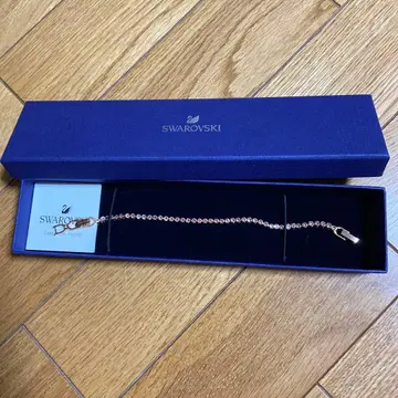 스와로브스키 팔찌