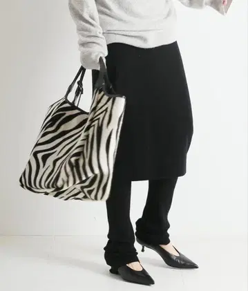 미사용 새상품 FRAMeWORK 레깅스 포함 스커트 니트 팬츠 블랙