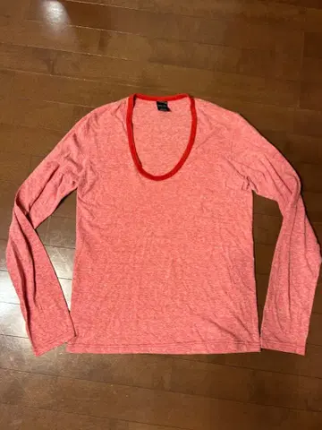 본인기 넘버나인 U넥 티셔츠 빨간색