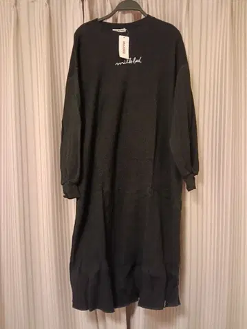 MILKFED. 밀크페도 와플 원피스 로고 자수