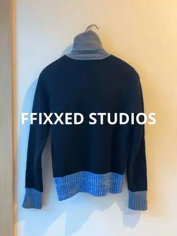 FFIXXED STUDIOS 터틀넥 니트 XS 두꺼운 울