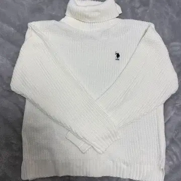 U.S POLO ASSN 터틀넥 니트 아이보리 M 사이즈