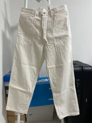 캡틴선샤인 화이트 팬츠