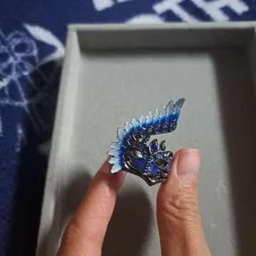 ANNA SUI 가면 반지