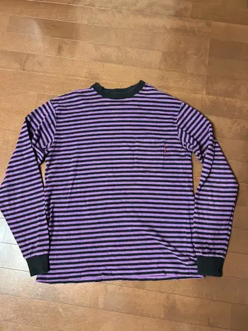 굿이너프 티셔츠