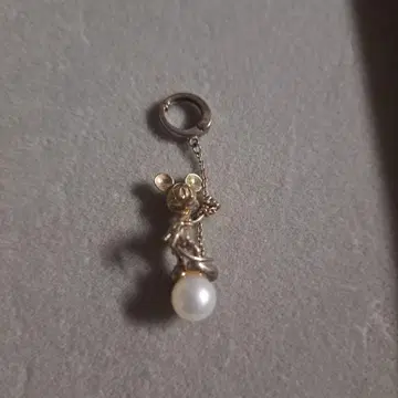 미키 모양 실버 귀찌