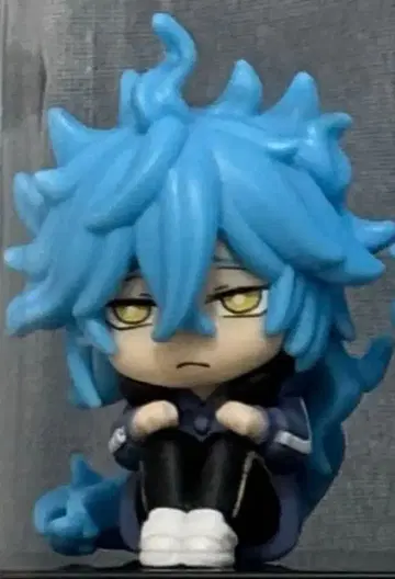 트위스테 어깨 쿵 이데아