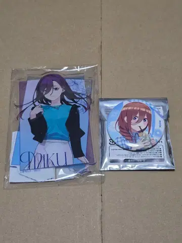 5등분의 신부 나카노 미쿠 아크릴 캔 배지