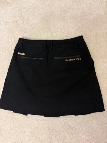 [ ST ANDREWS ] 블랙 플리츠 스커트