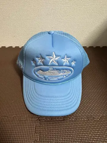 CONTEIZ 자수 디자인 캡 스카이블루