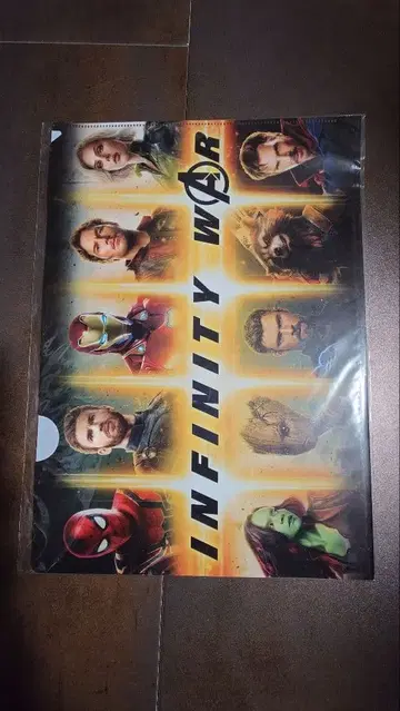 [한정판 카드 부속] INFINITY WAR 클리어 파일