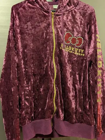 Y2K 키티 x 가챠핑 저지