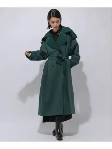 다크 그린 트렌치코트