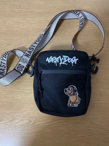 내스티 도그 백