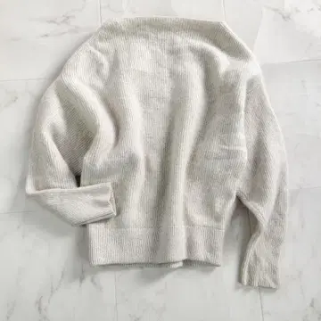 새상품급 le coeur blanc 르 쿠르 블랑 양모 폭스 보트넥