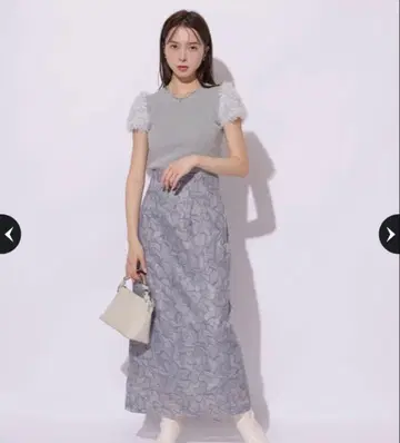 [ 미사용품 택 포함 ] 마이 스트라다 비올라 자수 스커트