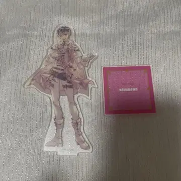 아이나나 모모 아크릴 스탠드