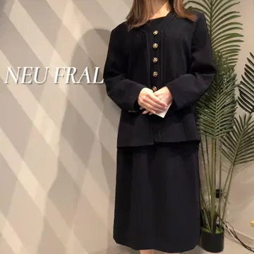 [택 포함 새상품] NEU FRAL 블랙 포멀 스커트 정장 세트 13호