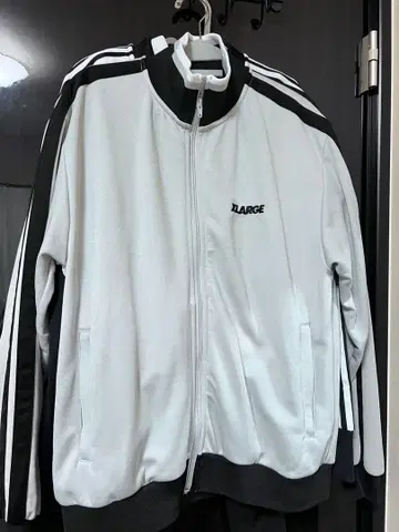 XLARGE 저지 L 사이즈 라이트 그레이