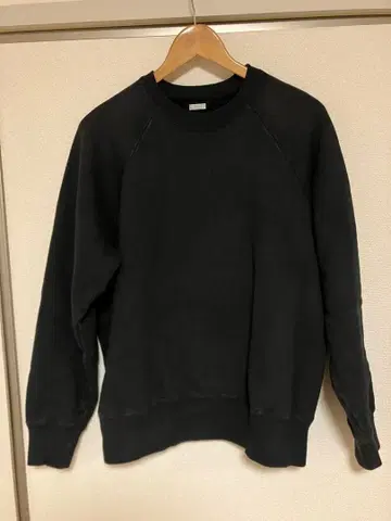 A.PRESSE 아프레쎄 Vintage Sweatshirt 블랙1