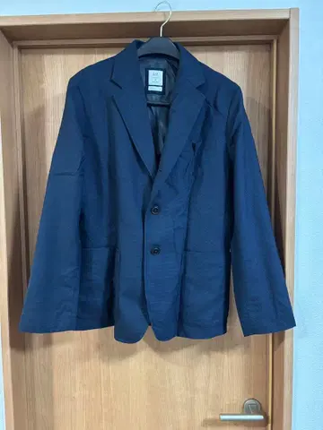 유나이티드 애로우즈 x GAP 콜라보 셋업 수트