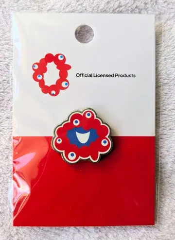 미야쿠미야쿠 핀 배지 얼굴 페이스