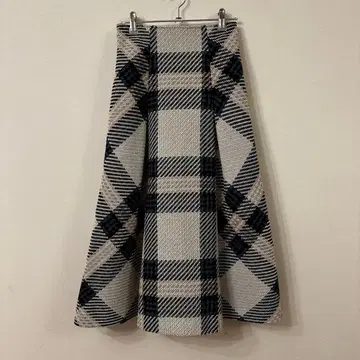 SNIDEL 로빙 체크 스커트