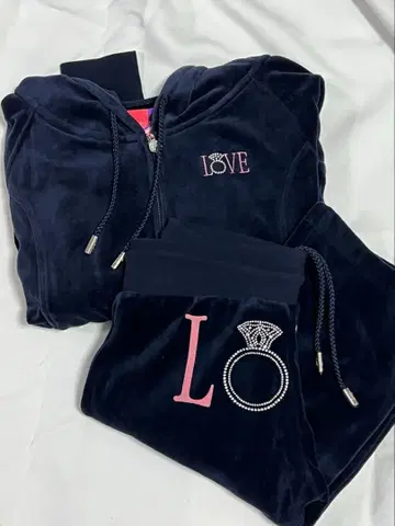 Rady 셋업 벨로아 네이비 LOVE 룸웨어