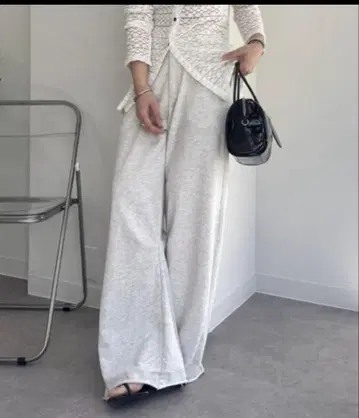 커브 스웨트 팬츠