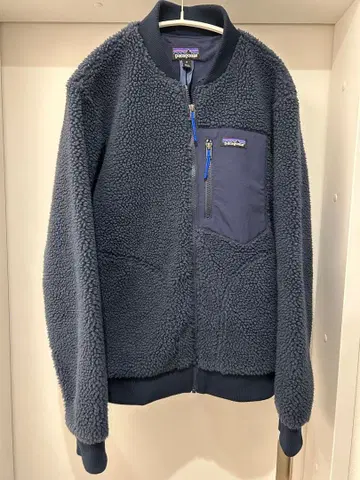 [ 당일 발송 ] 파타고니아 보머 자켓 네이비 M