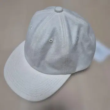 키지마 타카유키 화이트 야구 모자