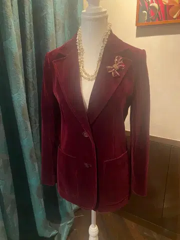 DANAPARIS 버건디 테일러드 자켓